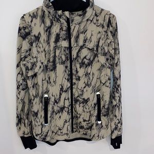 Drifit lulu lemon jacket